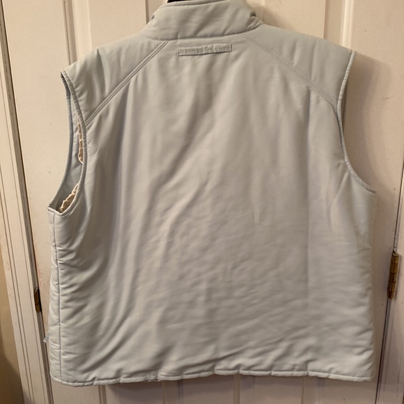 Cutter & Buck Vest - Picture 3 of 4